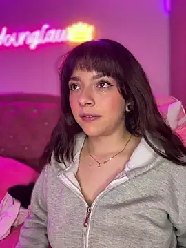 YovngBaby online show from May 21, 2:53 am