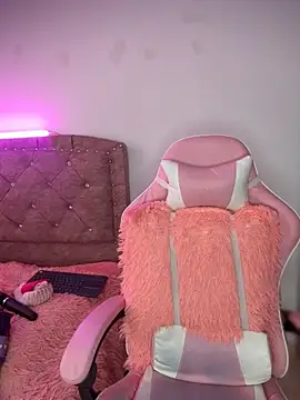 YovngBaby online show from October 26, 9:48 pm