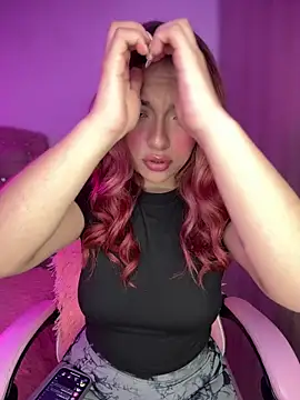 YovngBaby online show from December 4, 3:27 am