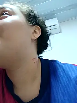 Snapshot of Liancy chatting on November 7, 3:11 am Liancy online show from November 7, 3:11 am