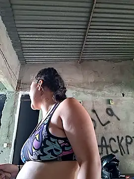 Snapshot of Liancy chatting on October 25, 7:14 pm Liancy online show from October 25, 7:14 pm