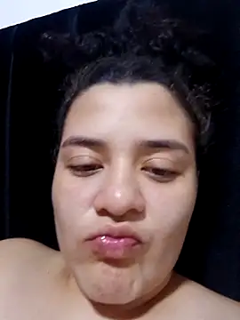 Liancy online show from April 10, 11:01 pm