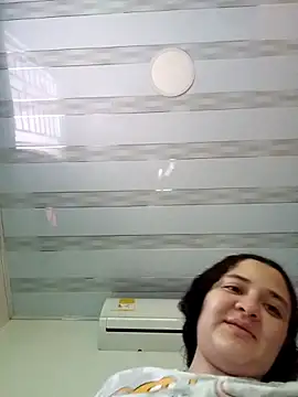 Liancy online show from February 13, 9:59 pm