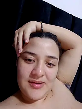 Liancy online show from April 12, 9:40 pm