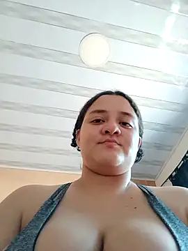 Liancy online show from February 5, 8:48 pm