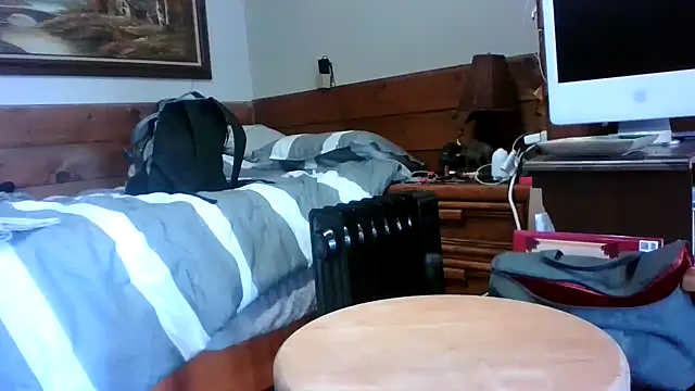 tongueispowerr6d9 online show from January 3, 4:06 pm