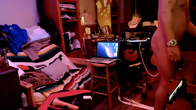 tongueispowerr6d9 online show from February 11, 8:58 am