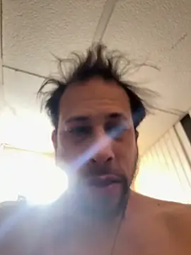 tongueispowerr6d9 online show from February 25, 10:04 am