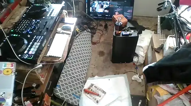 tongueispowerr6d9 online show from January 14, 3:36 pm