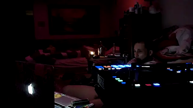 tongueispowerr6d9 online show from February 9, 7:37 am