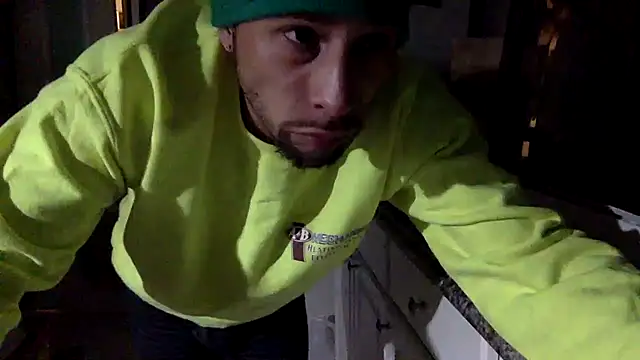 tongueispowerr6d9 online show from October 10, 7:09 am