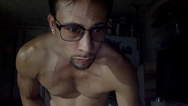 tongueispowerr6d9 online show from October 11, 9:10 am