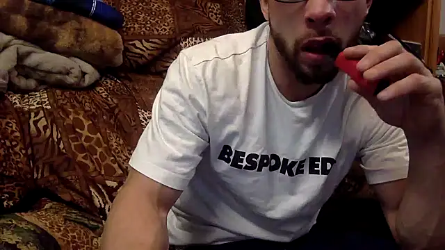 tongueispowerr6d9 online show from December 30, 12:31 pm