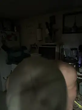 tongueispowerr6d9 online show from February 19, 9:06 am