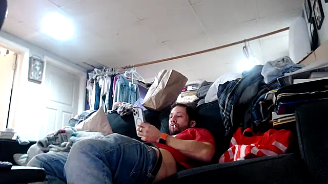 tongueispowerr6d9 online show from December 5, 7:12 pm