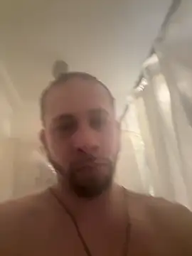 tongueispowerr6d9 online show from February 6, 5:03 am