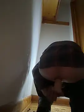 tongueispowerr6d9 online show from February 26, 4:08 am