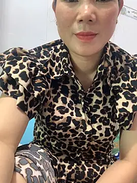 Snapshot of Baby-bigtits chatting on October 6, 3:08 am Baby-bigtits online show from October 6, 3:08 am