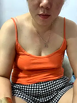 Baby-bigtits online show from November 15, 12:09 pm