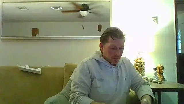 Snapshot of Rock_Pierce chatting on May 25, 7:12 pm Rock Pierce online show from May 25, 7:12 pm