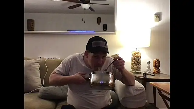 Rock Pierce online show from April 3, 8:21 am