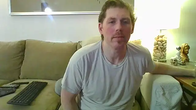 Snapshot of Rock_Pierce chatting on May 23, 5:17 am Rock Pierce online show from May 23, 5:17 am