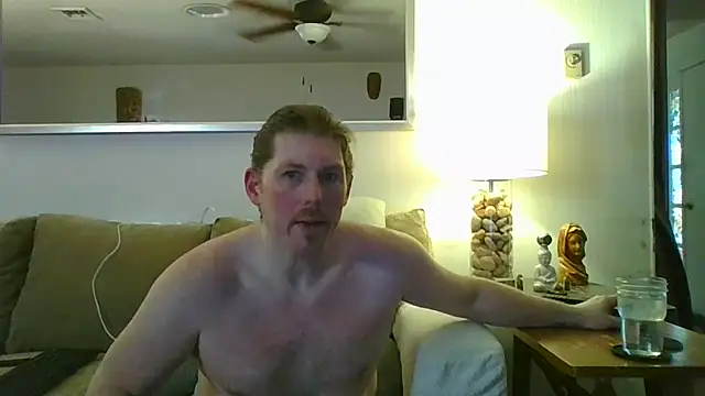 Snapshot of Rock_Pierce chatting on May 12, 10:49 pm Rock Pierce online show from May 12, 10:49 pm