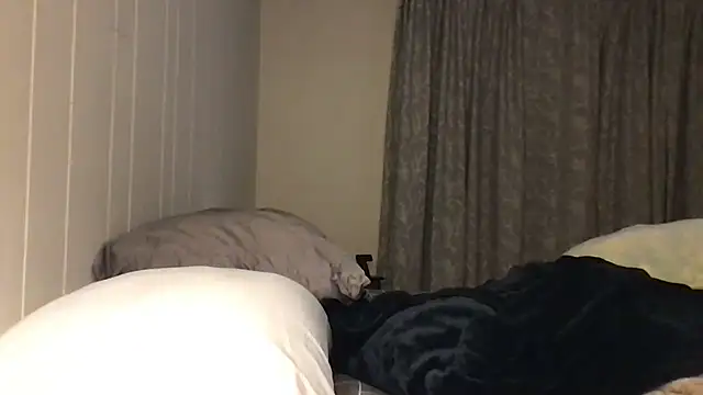 Snapshot of Rock_Pierce chatting on November 8, 7:56 am Rock Pierce online show from November 8, 7:56 am