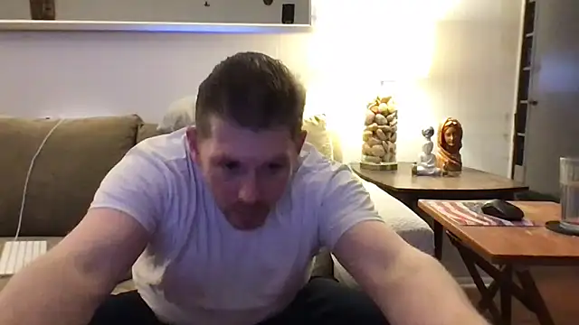 Snapshot of Rock_Pierce chatting on February 7, 7:16 am Rock Pierce online show from February 7, 7:16 am