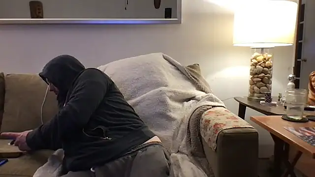 Snapshot of Rock_Pierce chatting on December 1, 4:35 am Rock Pierce online show from December 1, 4:35 am