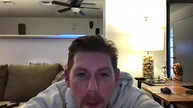 Snapshot of Rock_Pierce chatting on December 1, 4:41 pm Rock Pierce online show from December 1, 4:41 pm