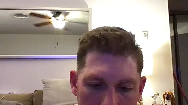 Snapshot of Rock_Pierce chatting on October 24, 3:05 am Rock Pierce online show from October 24, 3:05 am