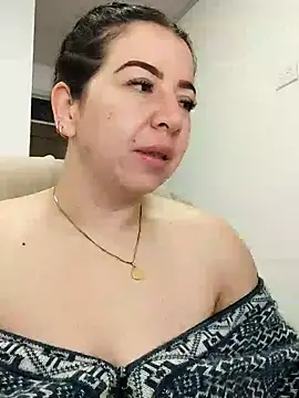 Snapshot of Im_coco chatting on July 7, 11:03 am Im coco online show from July 7, 11:03 am