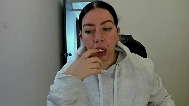 Im coco online show from May 8, 12:20 pm
