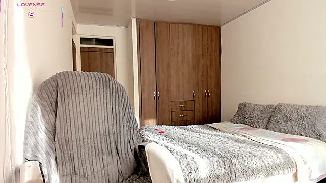 Im coco online show from February 8, 12:47 pm