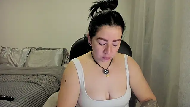 Im coco online show from April 18, 10:28 am