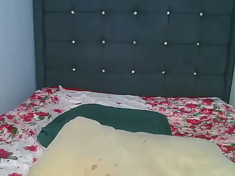 sandra sauvage online show from March 15, 12:56 pm