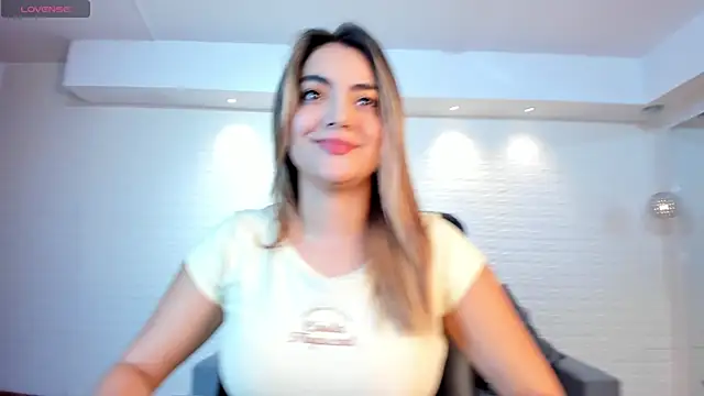 IsabellaaJoness online show from February 24, 11:44 am