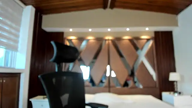 IsabellaaJoness online show from March 19, 11:21 am