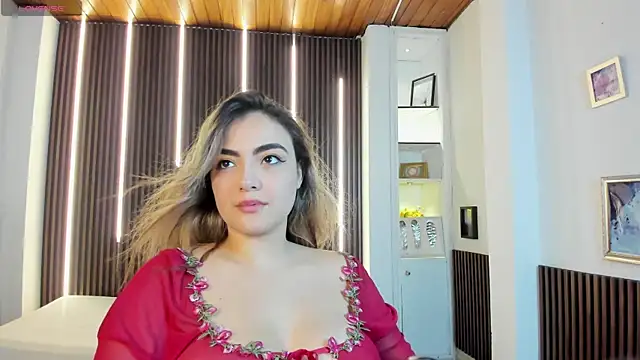 IsabellaaJoness online show from April 12, 2:09 pm