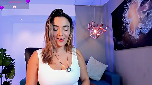 IsabellaaJoness online show from May 28, 11:49 am
