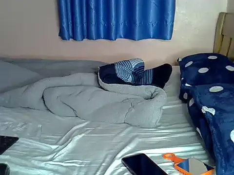 Snapshot of sweet_rozie chatting on June 5, 4:28 am sweet rozie online show from June 5, 4:28 am
