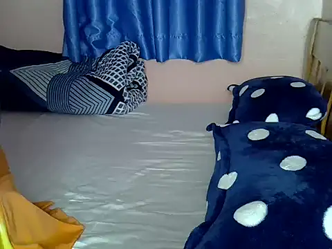 sweet rozie online show from May 15, 6:44 am