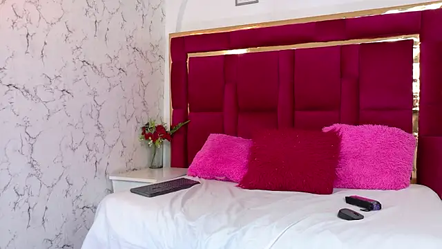 CoralHarrinson online show from February 12, 8:19 pm