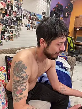 psil0cyb0rg online show from April 18, 10:50 am