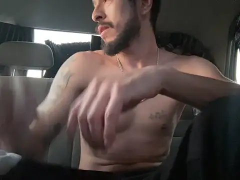 Snapshot of psil0cyb0rg chatting on October 21, 1:05 am psil0cyb0rg online show from October 21, 1:05 am