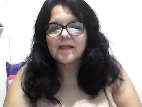 Snapshot of kassandra02 chatting on February 21, 2:28 am kassandra02 online show from February 21, 2:28 am