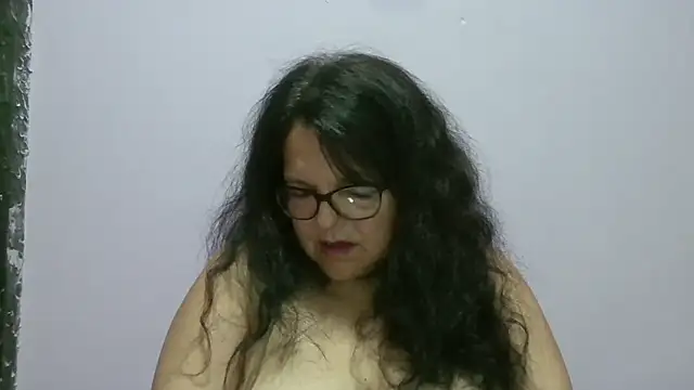 kassandra02 online show from April 22, 3:02 am