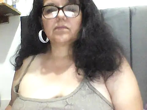 Snapshot of kassandra02 chatting on September 10, 2:54 am kassandra02 online show from September 10, 2:54 am