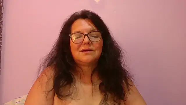 kassandra02 online show from April 14, 2:22 pm